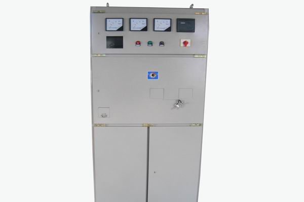 无极配电箱-3683聊聊多回路配电箱技术参数